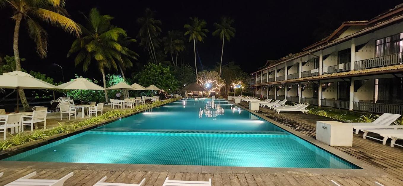 Paradise Beach Club 미리사 외부 사진